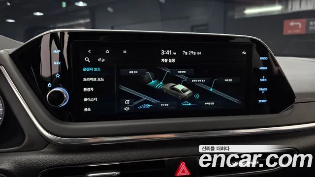 Hyundai Sonata — Фото автомобиля 12