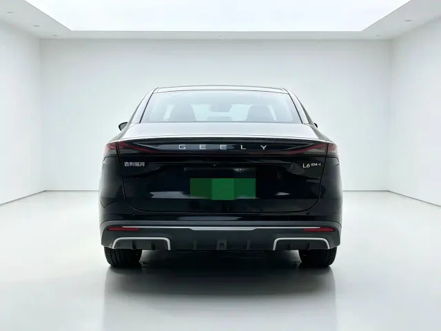Geely Galaxy L6 — Фото автомобиля 5