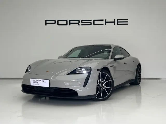 Фотография автомобиля — Porsche Taycan