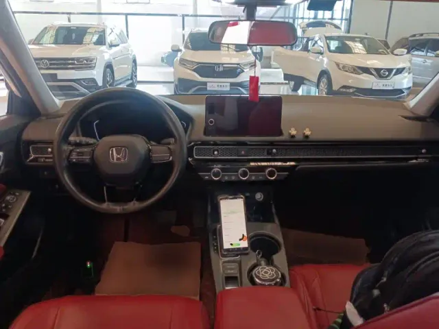 Honda Civic — Фото автомобиля 5