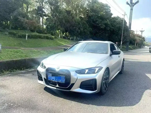 Фотография автомобиля — BMW 4 Series