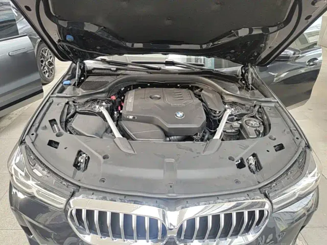 BMW 6 Series Gran Turismo — Фото автомобиля 19
