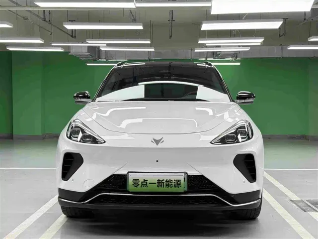 Arcfox Alpha T — Фото автомобиля 2