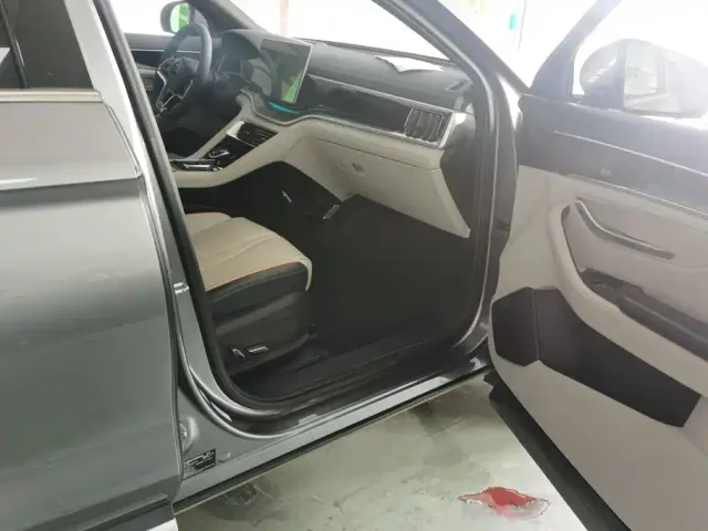 BYD Song PLUS — Фото автомобиля 8
