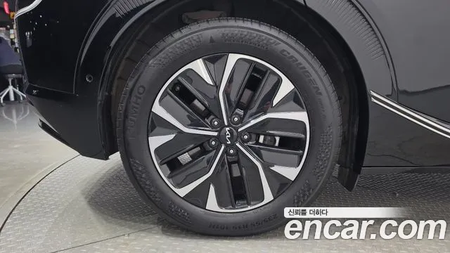 Kia EV6 — Фото автомобиля 5