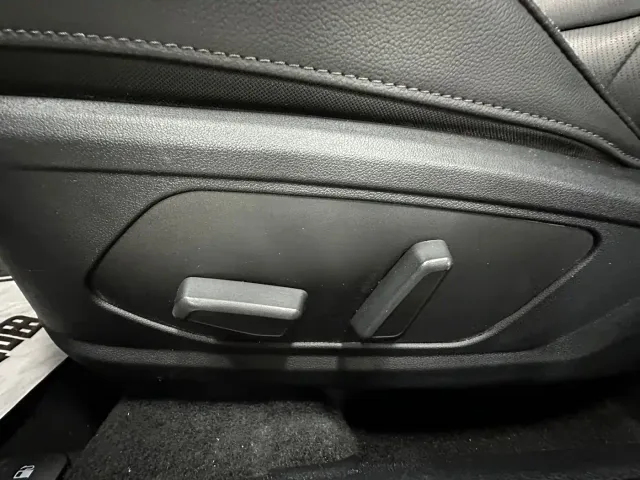 Hyundai Elantra — Фото автомобиля 21