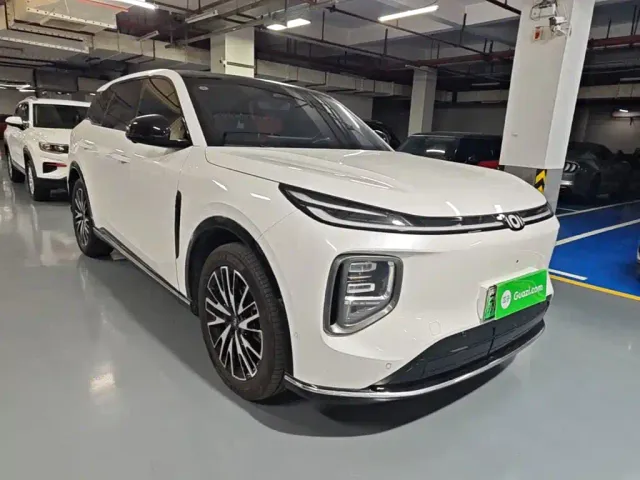 Changan Qiyuan Q07 — Фото автомобиля 3