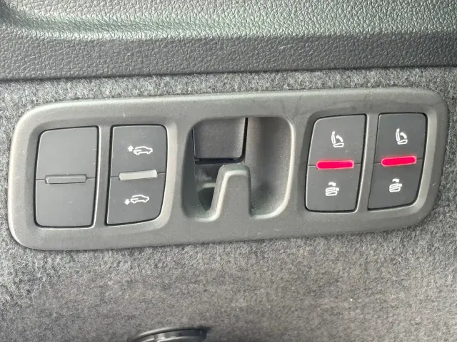 Audi Q7 — Фото автомобиля 15