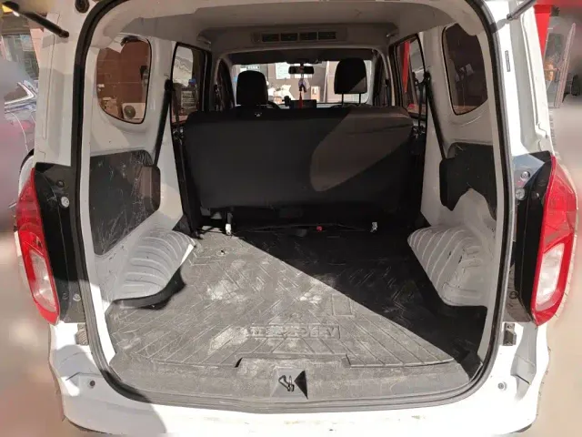 Wuling Hongguang — Фото автомобиля 15