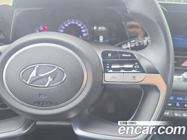 Hyundai AVANTE Avante (CN7) — Фото автомобиля 12