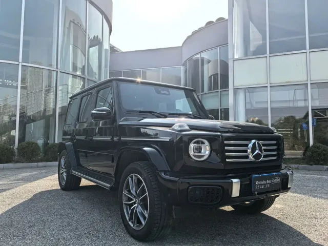 Mercedes-Benz G-Class — Фото автомобиля 3