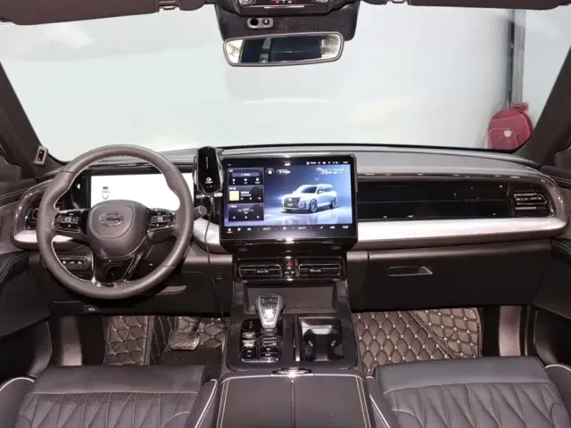 GAC Trumpchi GS8 — Фото автомобиля 12