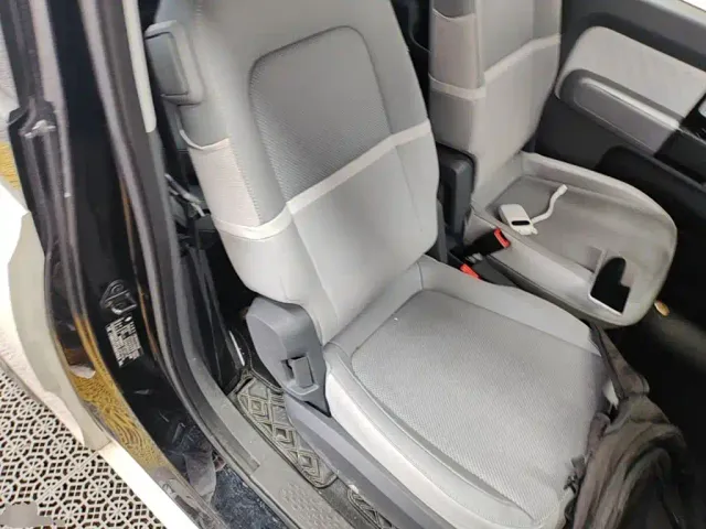 Baojun KiWi EV — Фото автомобиля 24
