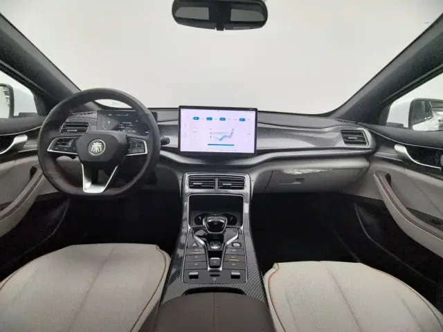 BYD Qin PLUS — Фото автомобиля 5