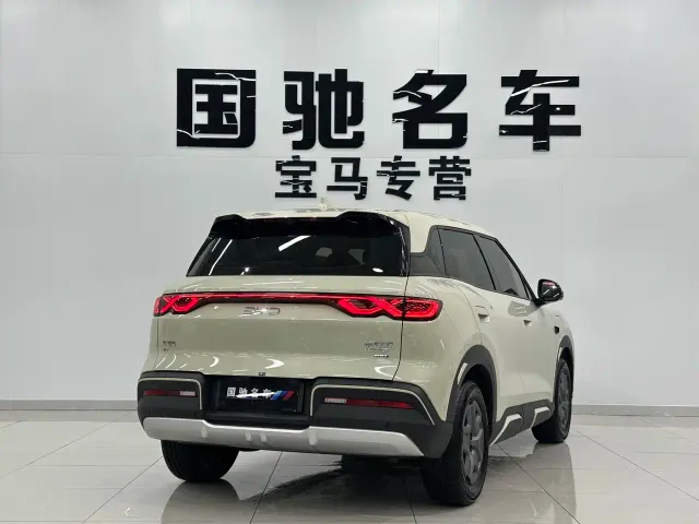 BYD Yuan UP — Фото автомобиля 4