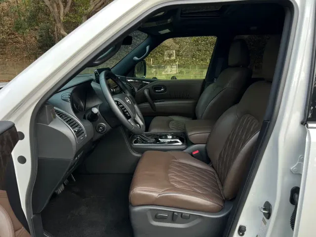 Nissan Patrol — Фото автомобиля 8