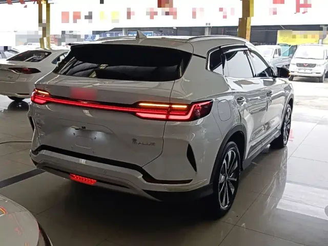 BYD Song PLUS — Фото автомобиля 6