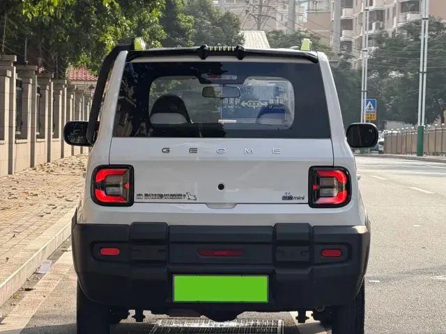 Geely Panda — Фото автомобиля 11