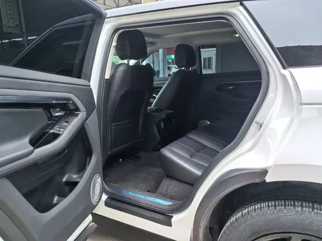 Land Rover Range Rover Evoque — Фото автомобиля 10