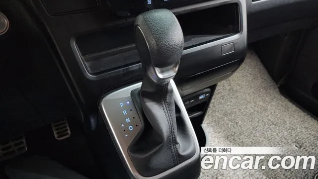 Hyundai Staria Staria Карго 3 места — Фото автомобиля 9