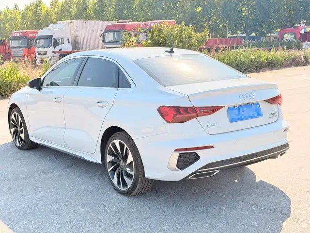 Audi A3 — Фото автомобиля 10