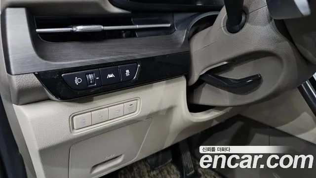 Kia Canival Carnival 4 поколение Дизель 9 мест Signature — Фото автомобиля 17