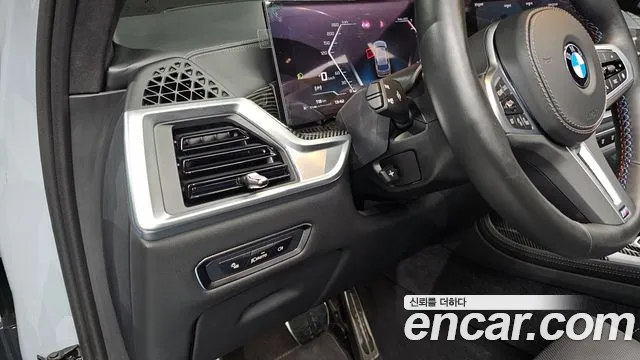 BMW X7 G07 — Фото автомобиля 19