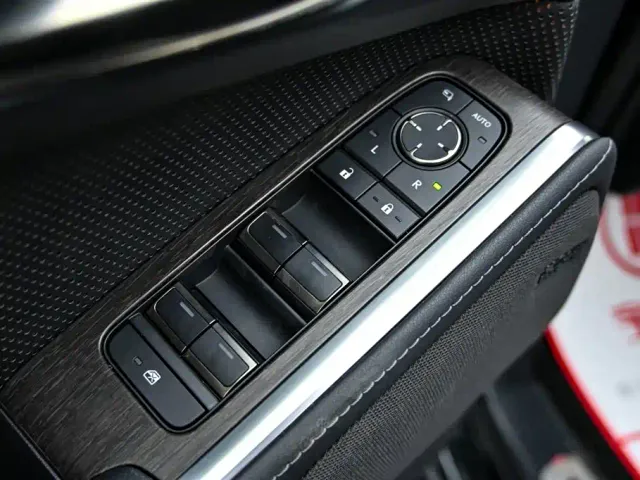 Lexus GX — Фото автомобиля 22