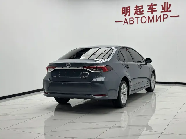 Toyota Corolla — Фото автомобиля 9