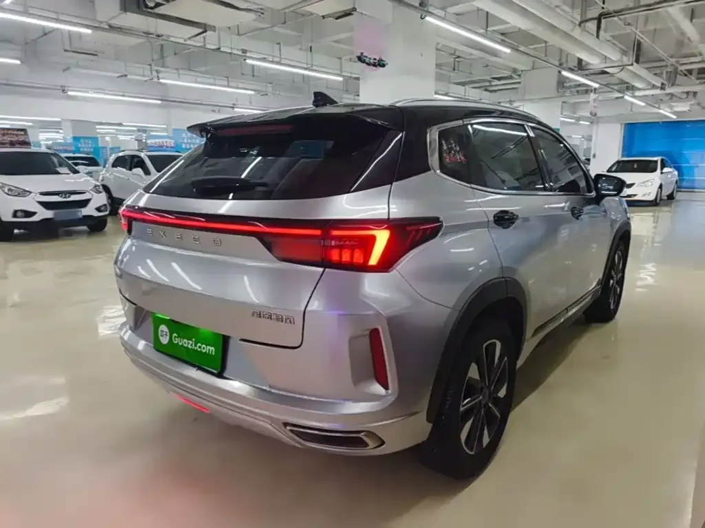 Exeed Exeed Windchaser 2022 Riding the Wind and Waves Edition 1.5T CVT Wind Starter — Фото автомобиля 6
