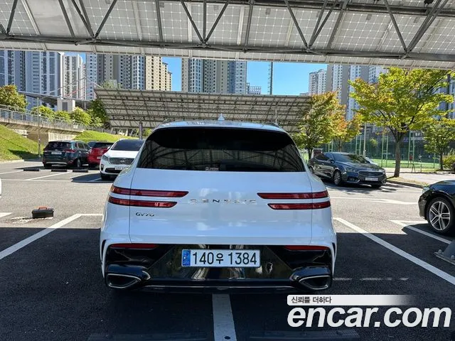 Genesis GV70 — Фото автомобиля 5