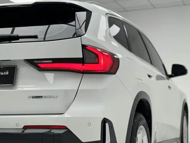 BMW X1 — Фото автомобиля 10