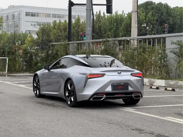 Lexus LC — Фото автомобиля 6