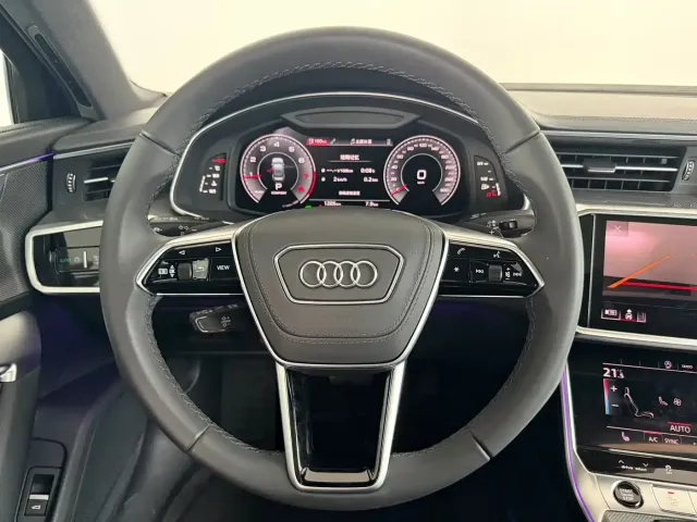 Audi A6L — Фото автомобиля 10