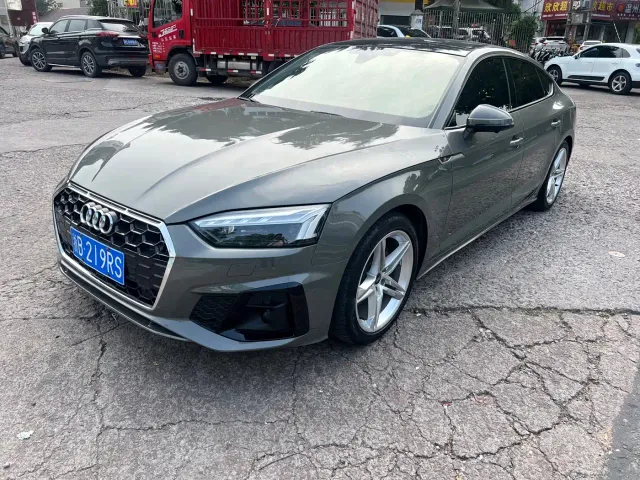 Фотография автомобиля — Audi A5