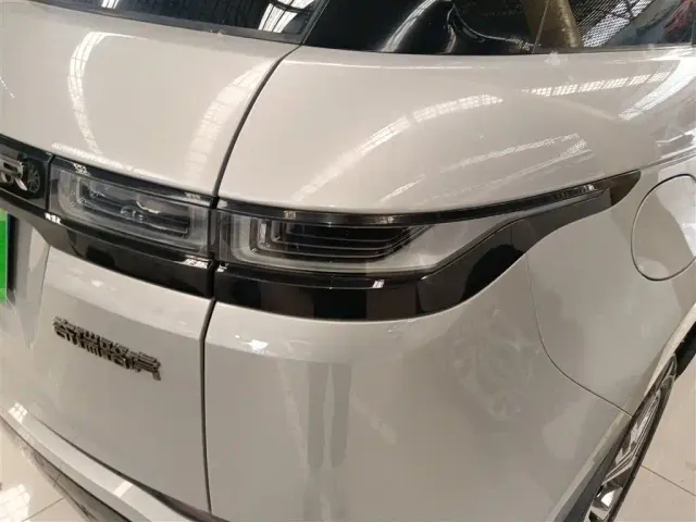 Land Rover Range Rover Evoque — Фото автомобиля 23