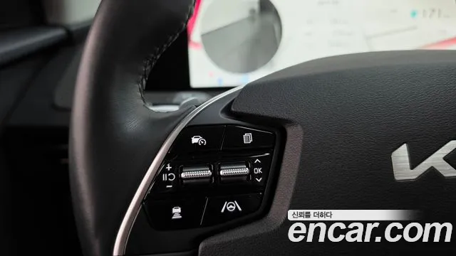 Kia EV6 — Фото автомобиля 12