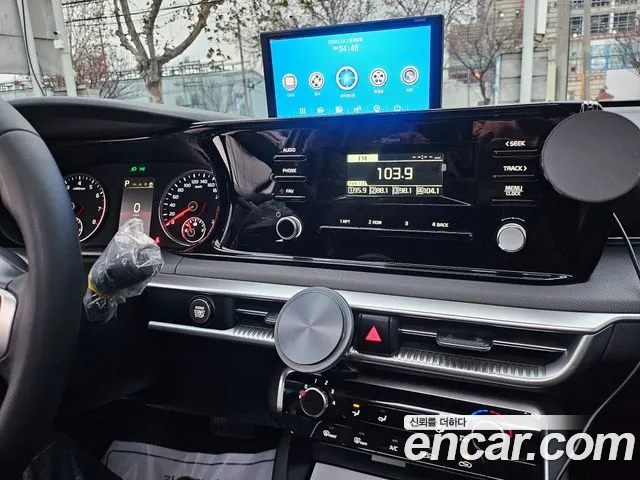 Kia K5 K5 3 поколение 2.0 LPI(Для проката) — Фото автомобиля 13
