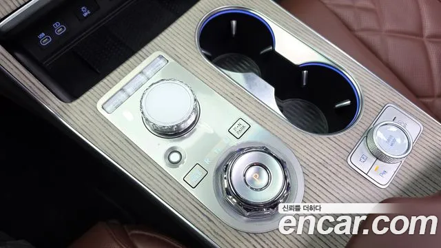 Genesis GV80 — Фото автомобиля 12