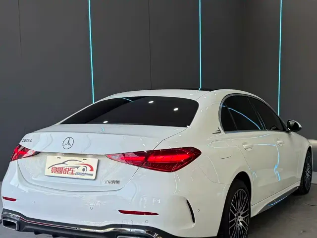 Mercedes-Benz C-Class — Фото автомобиля 6