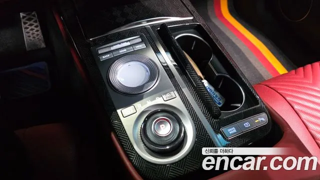 Genesis G80 RG3 — Фото автомобиля 12