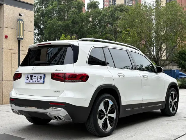 Mercedes-Benz GLB-Class — Фото автомобиля 11