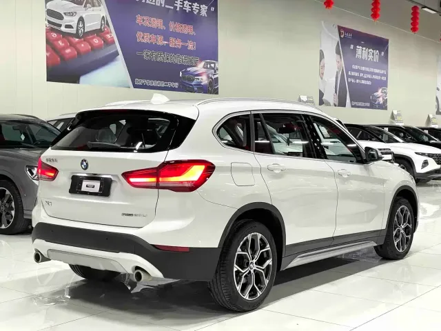 BMW X1 — Фото автомобиля 17