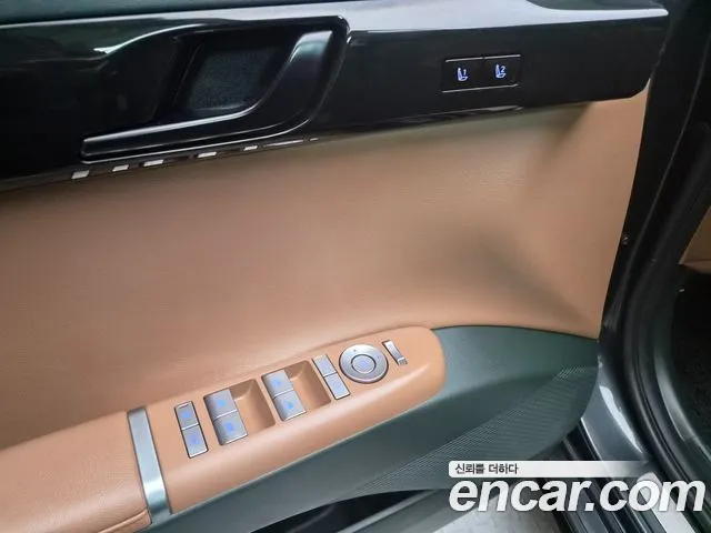 Hyundai Grandeur GN7 — Фото автомобиля 14