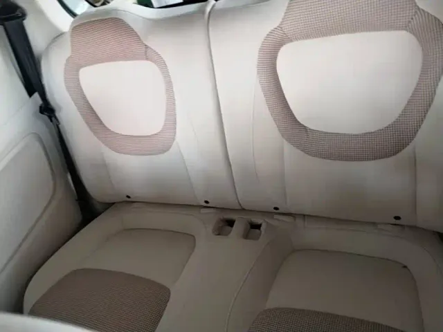 Wuling Hongguang Mini EV — Фото автомобиля 12
