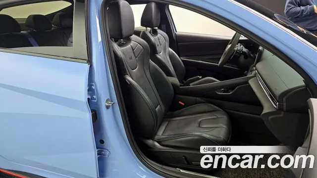 Hyundai AVANTE — Фото автомобиля 12