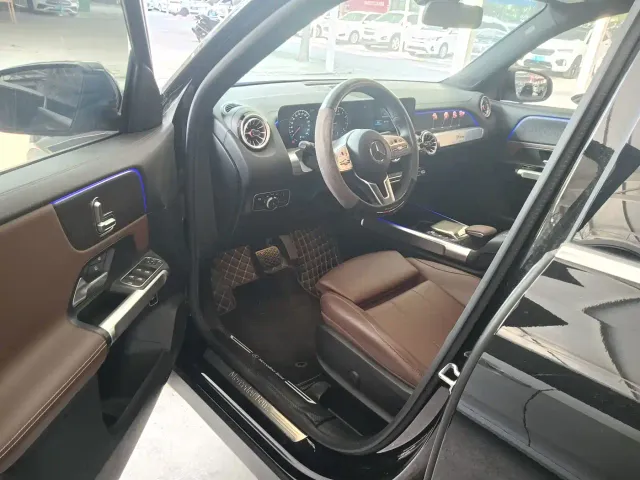 Mercedes-Benz GLB-Class — Фото автомобиля 4