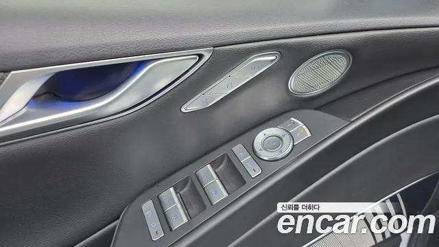 Genesis G80 Бензин 2.5 турбо AWD — Фото автомобиля 30