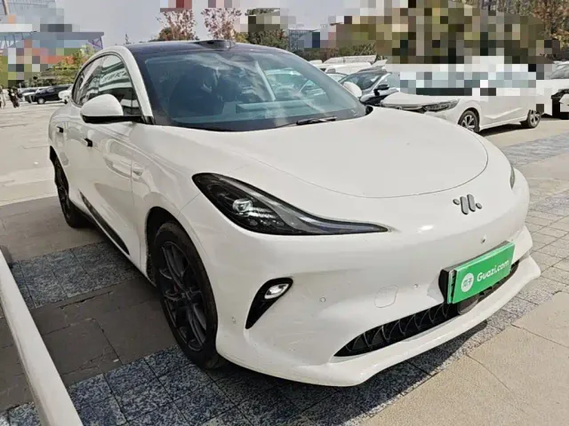 IM Motors LS6 — Фото автомобиля 3