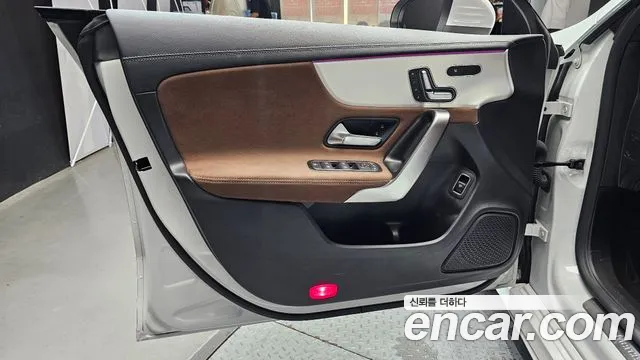 Mercedes-Benz CLA-Class — Фото автомобиля 23